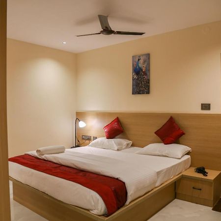 Lumis Studio Apartment Хайдарабад Экстерьер фото